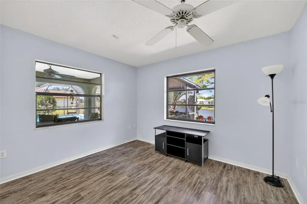 289 Macarthur Drive Port Charlotte FL 33954