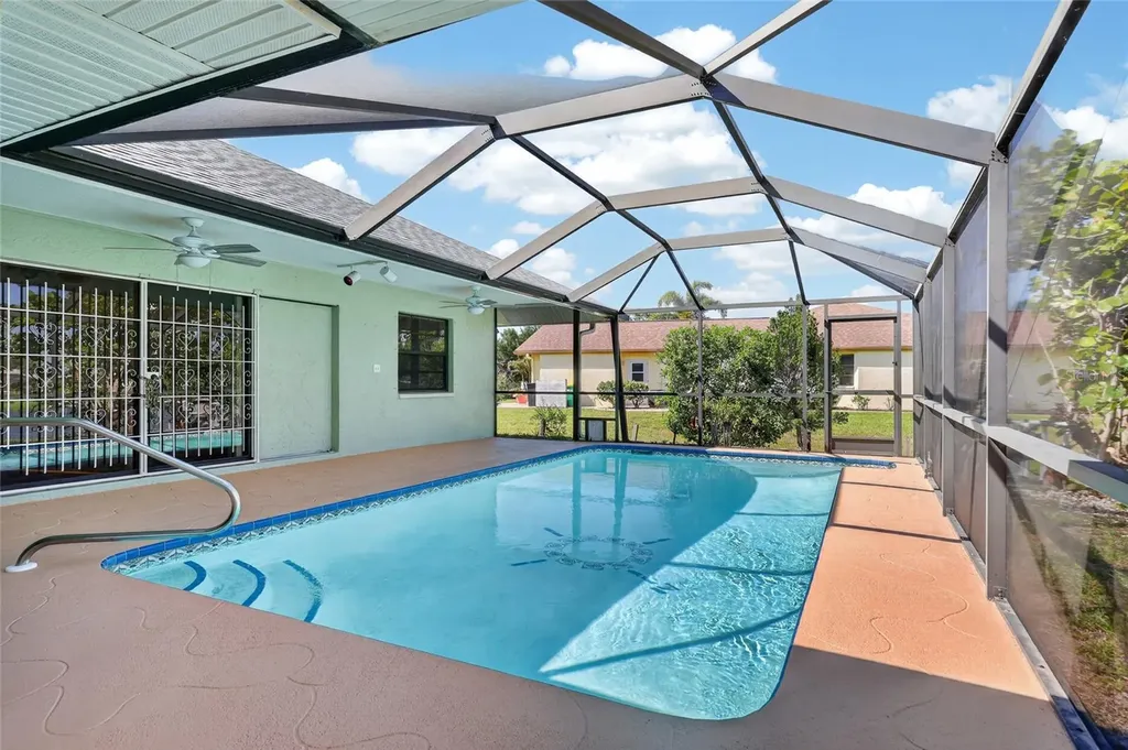 289 Macarthur Drive Port Charlotte FL 33954