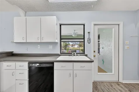 289 Macarthur Drive Port Charlotte FL 33954