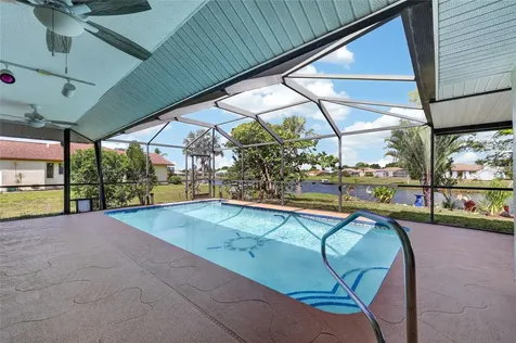 289 Macarthur Drive Port Charlotte FL 33954
