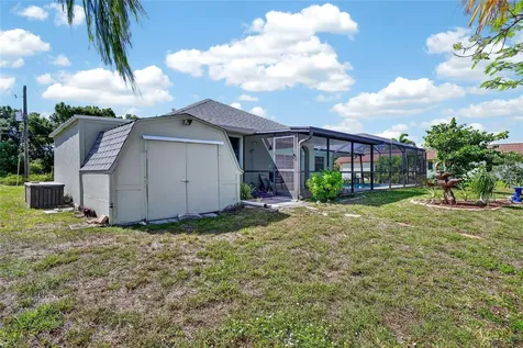 289 Macarthur Drive Port Charlotte FL 33954