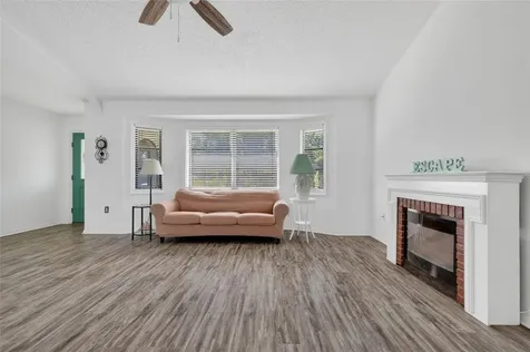 289 Macarthur Drive Port Charlotte FL 33954
