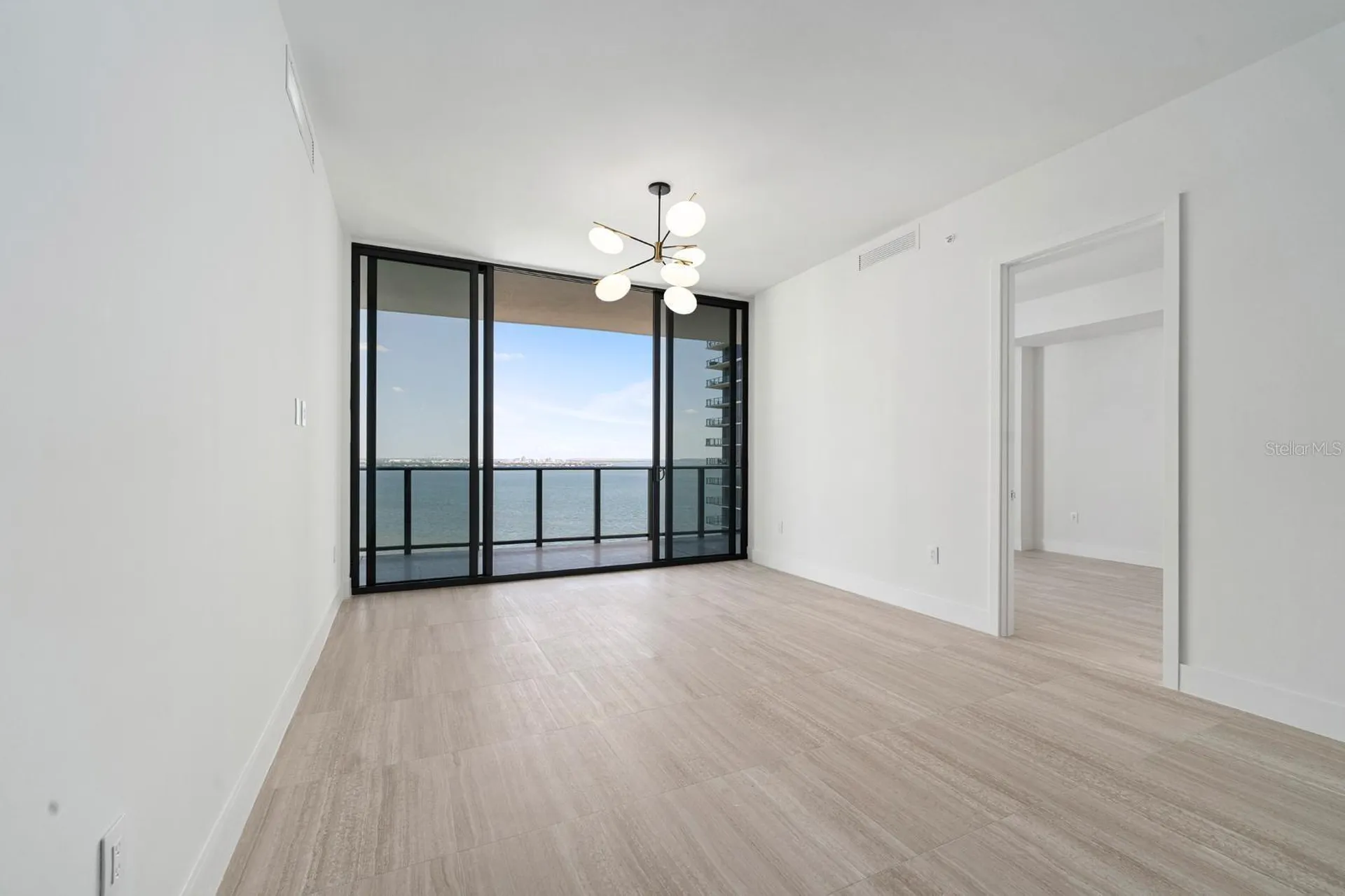 3015 S Ysabella Avenue Tampa FL 33629