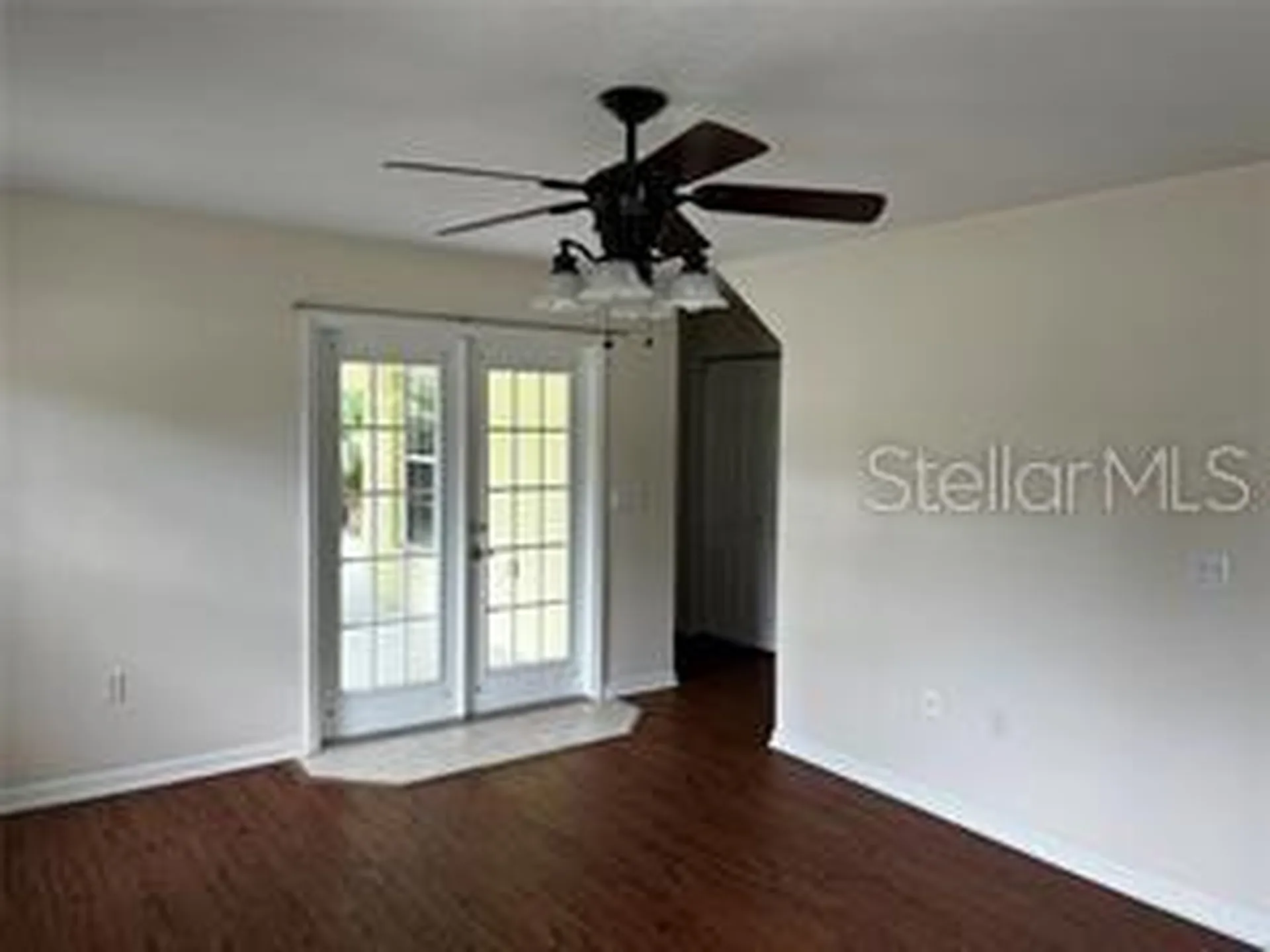 130 N Boston Avenue Deland FL 32724