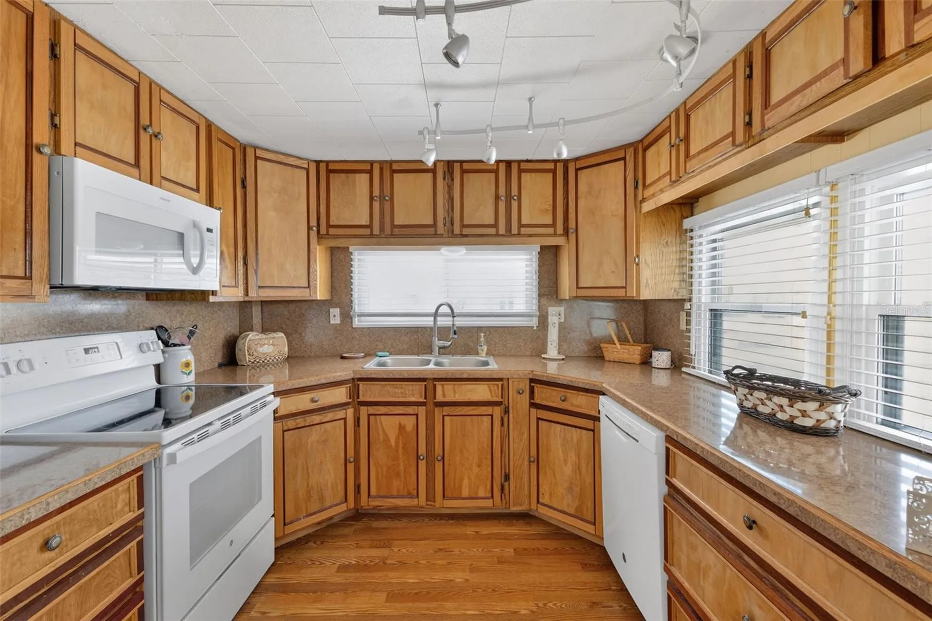 1812 Minnesota Avenue Bradenton FL 34207