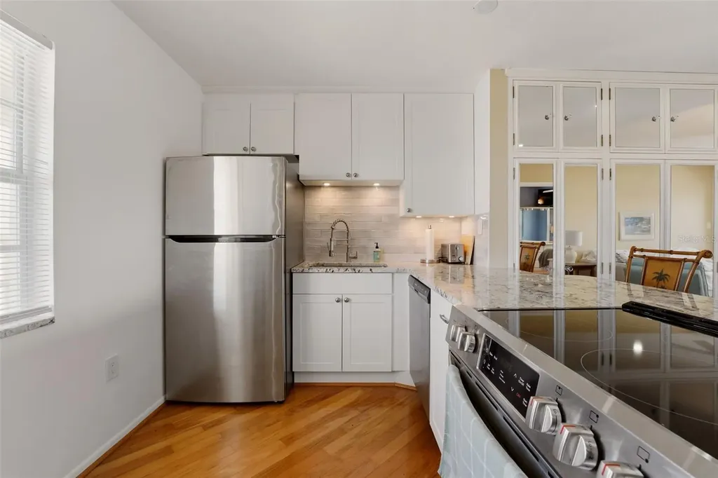 4400 Exeter Drive Longboat Key FL 34228