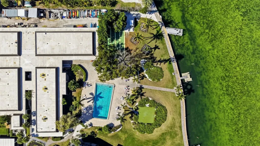 4400 Exeter Drive Longboat Key FL 34228