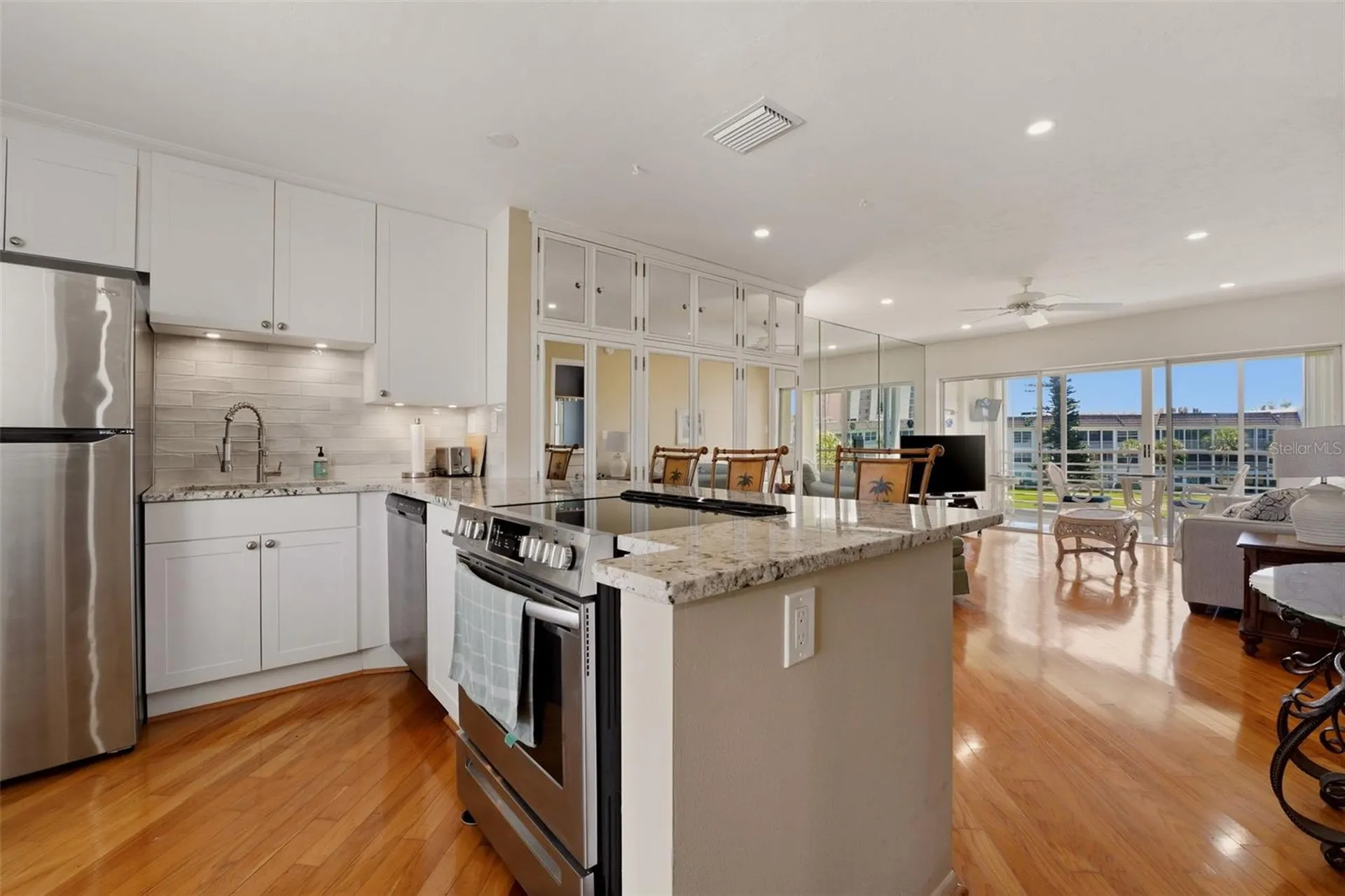 4400 Exeter Drive Longboat Key FL 34228