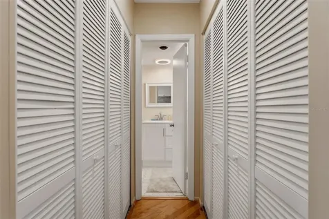 4400 Exeter Drive Longboat Key FL 34228