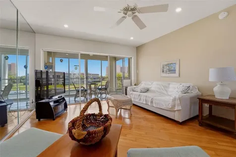 4400 Exeter Drive Longboat Key FL 34228