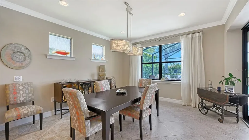 11208 Whimbrel Lane Sarasota FL 34238