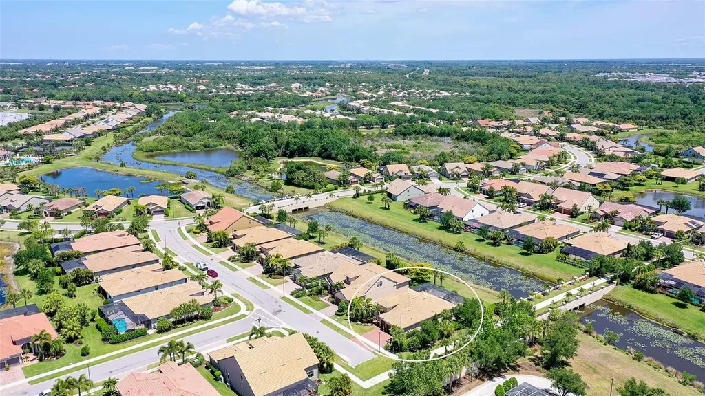 11208 Whimbrel Lane Sarasota FL 34238