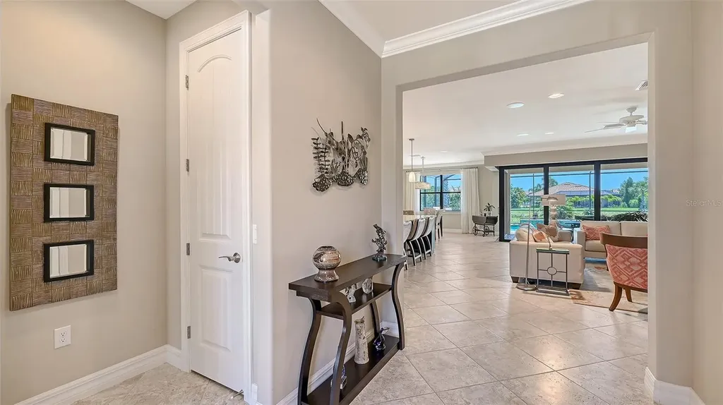 11208 Whimbrel Lane Sarasota FL 34238