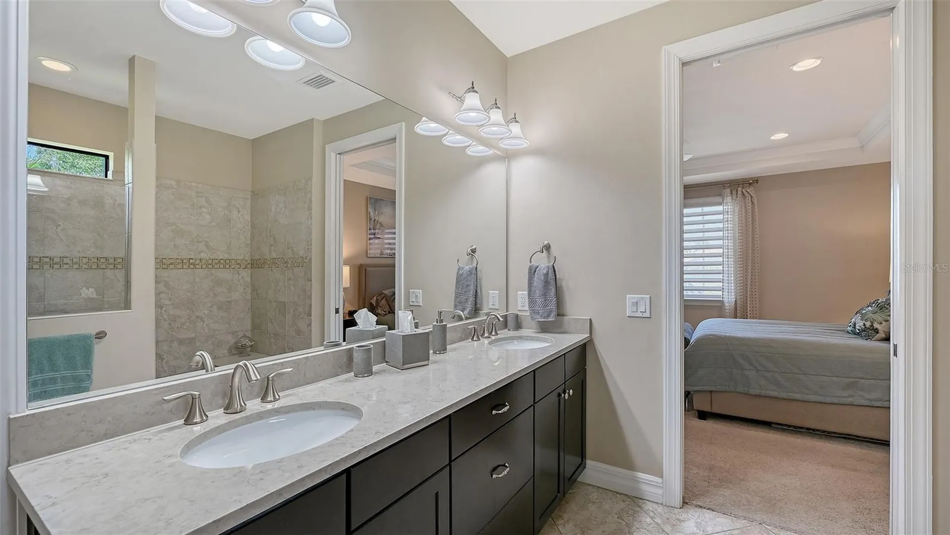 11208 Whimbrel Lane Sarasota FL 34238