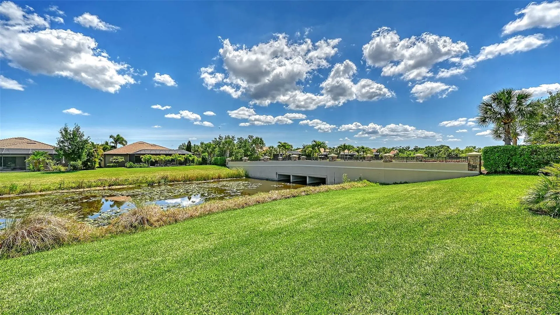 11208 Whimbrel Lane Sarasota FL 34238