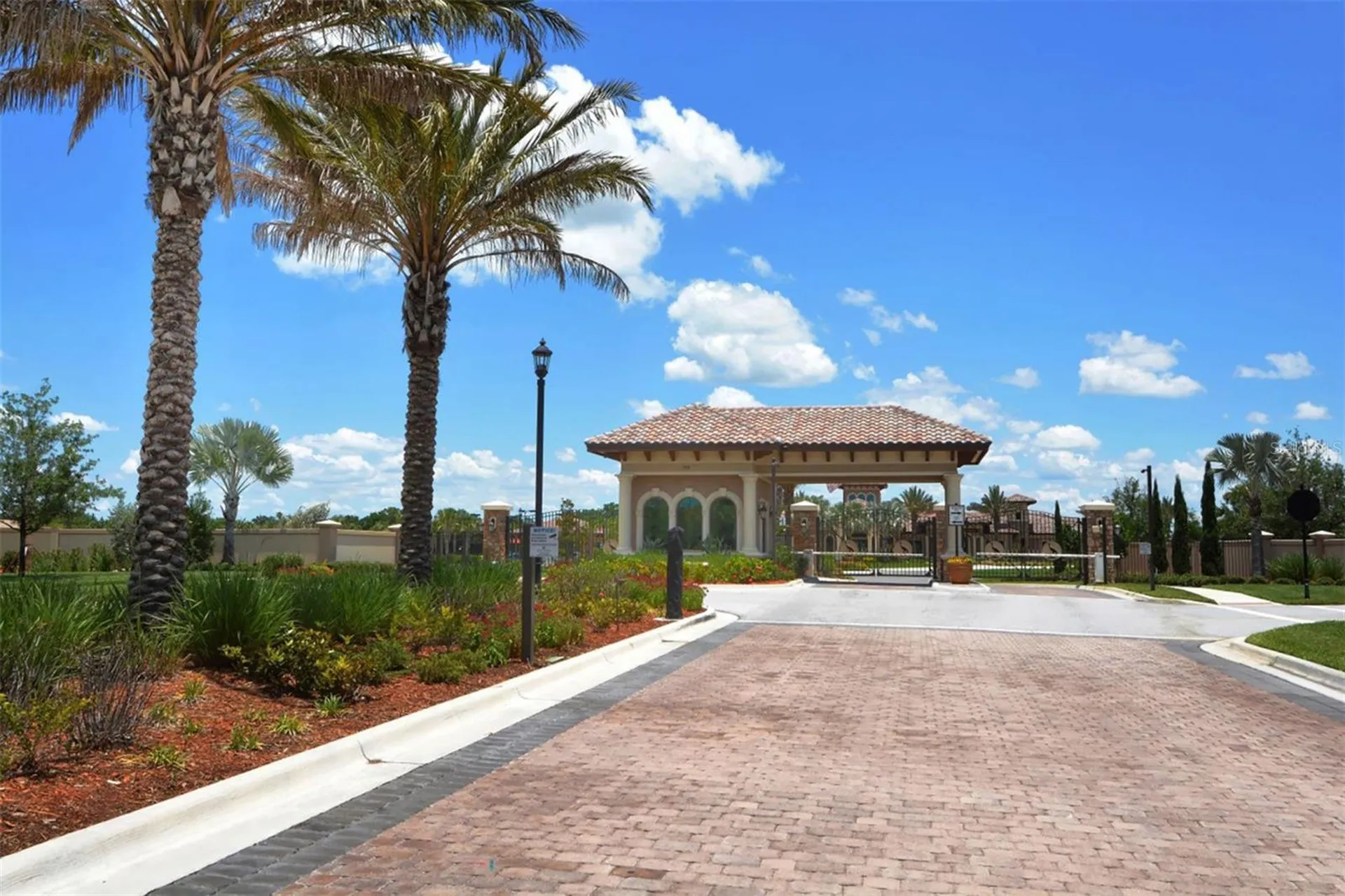 11208 Whimbrel Lane Sarasota FL 34238