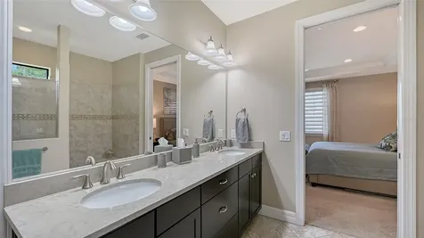 11208 Whimbrel Lane Sarasota FL 34238