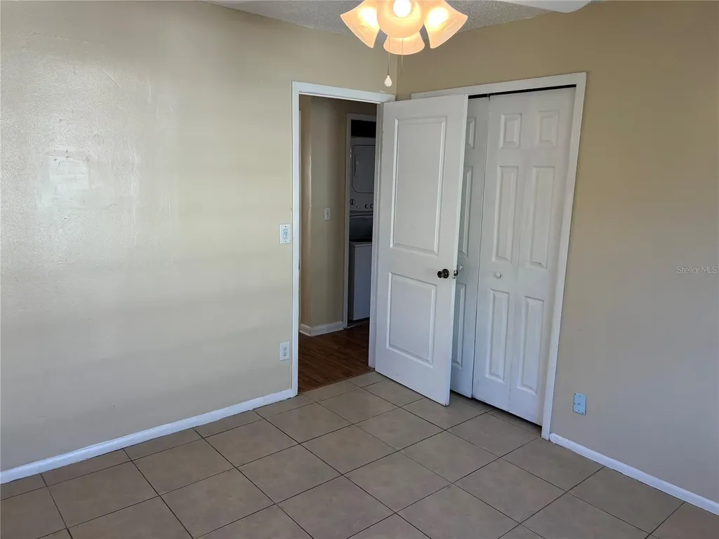 2983 62nd Avenue N St Petersburg FL 33702