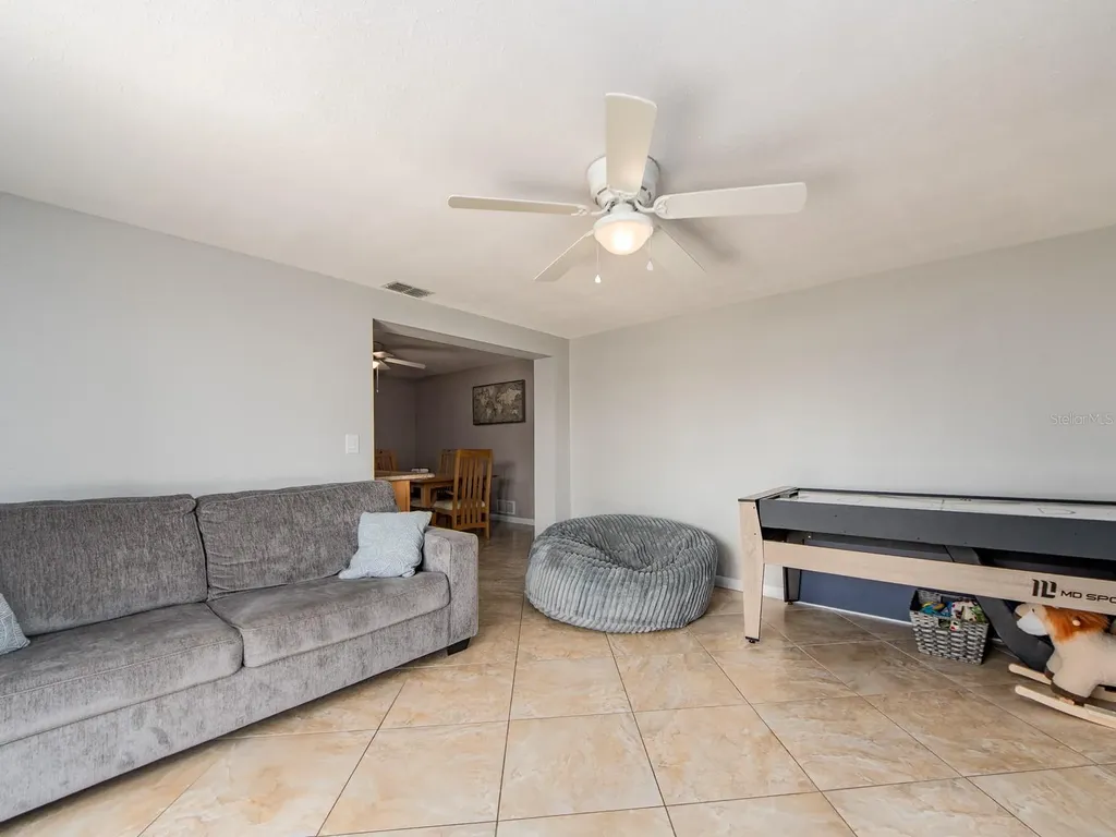 1678 Algonquin Drive Clearwater FL 33755