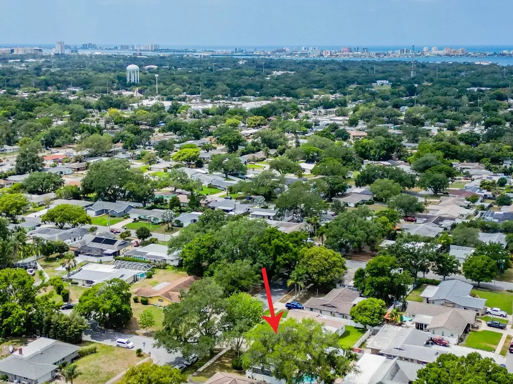 1678 Algonquin Drive Clearwater FL 33755