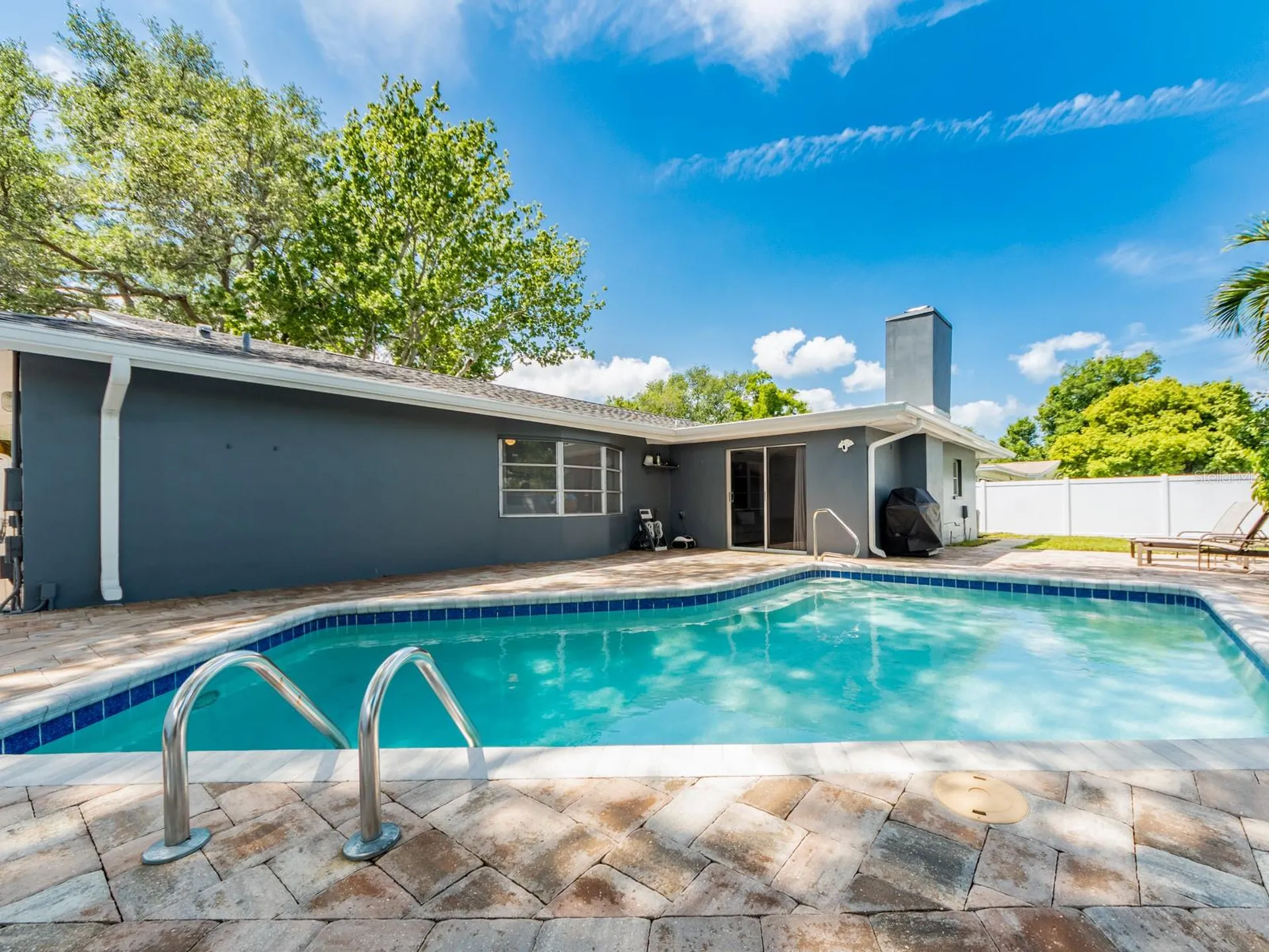 1678 Algonquin Drive Clearwater FL 33755
