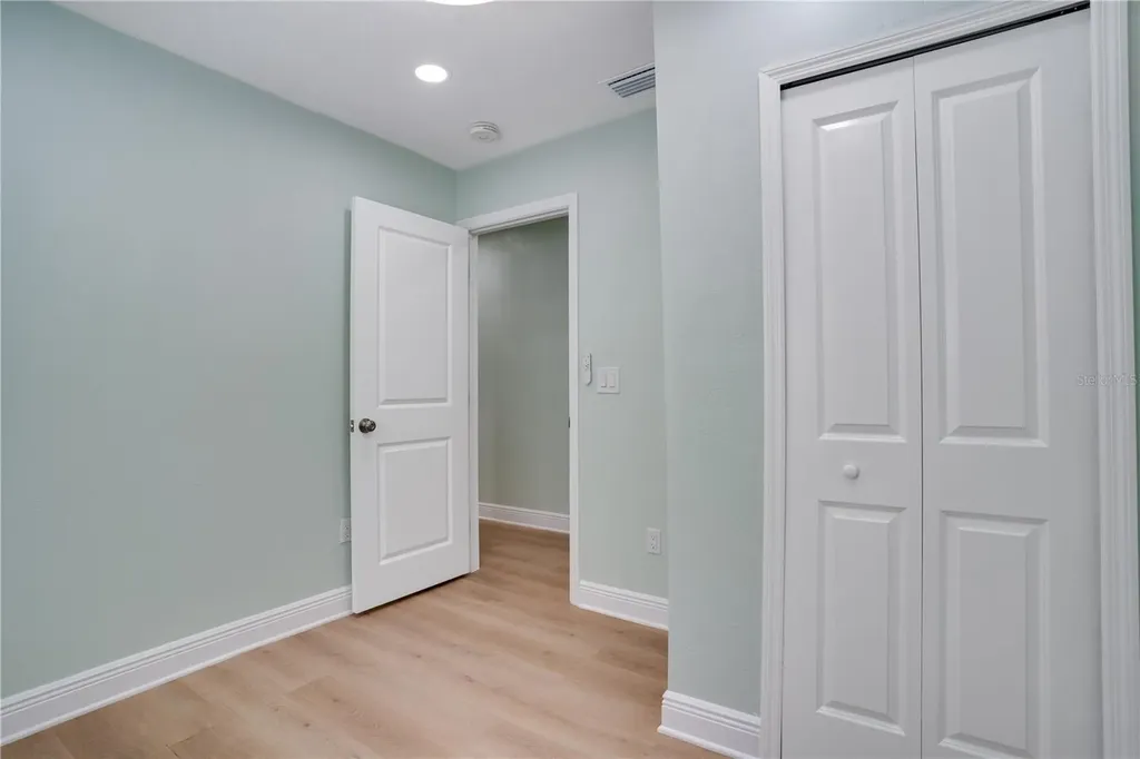 4029 13th Avenue S St Petersburg FL 33711