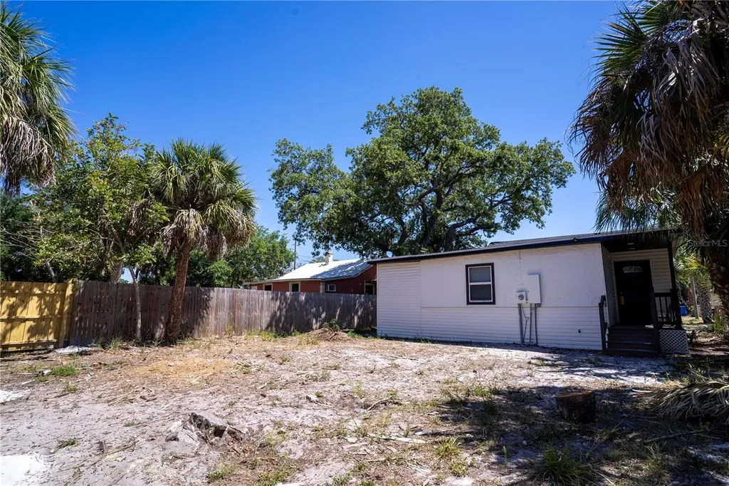 4029 13th Avenue S St Petersburg FL 33711