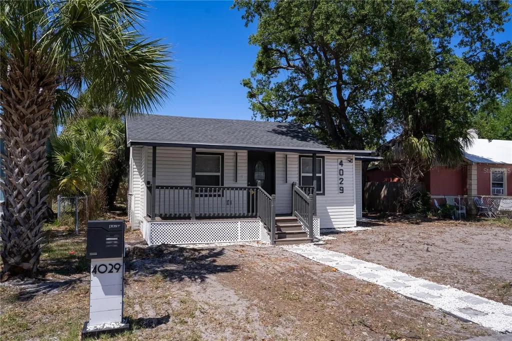4029 13th Avenue S St Petersburg FL 33711