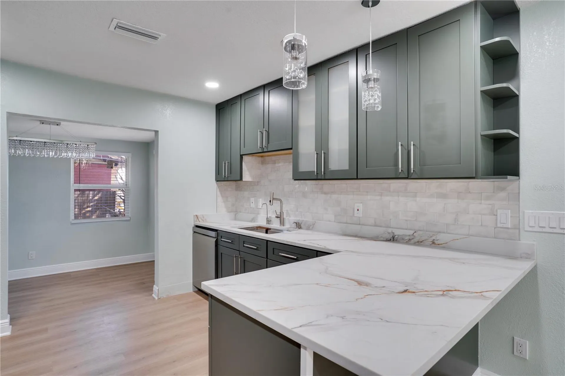 4029 13th Avenue S St Petersburg FL 33711