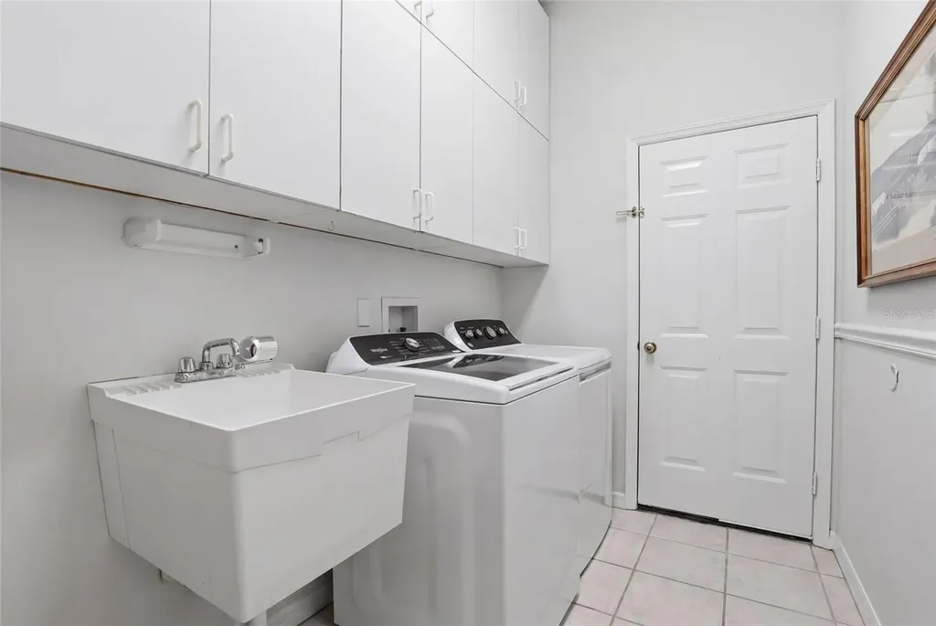 3205 Partridge Point Trail Valrico FL 33596
