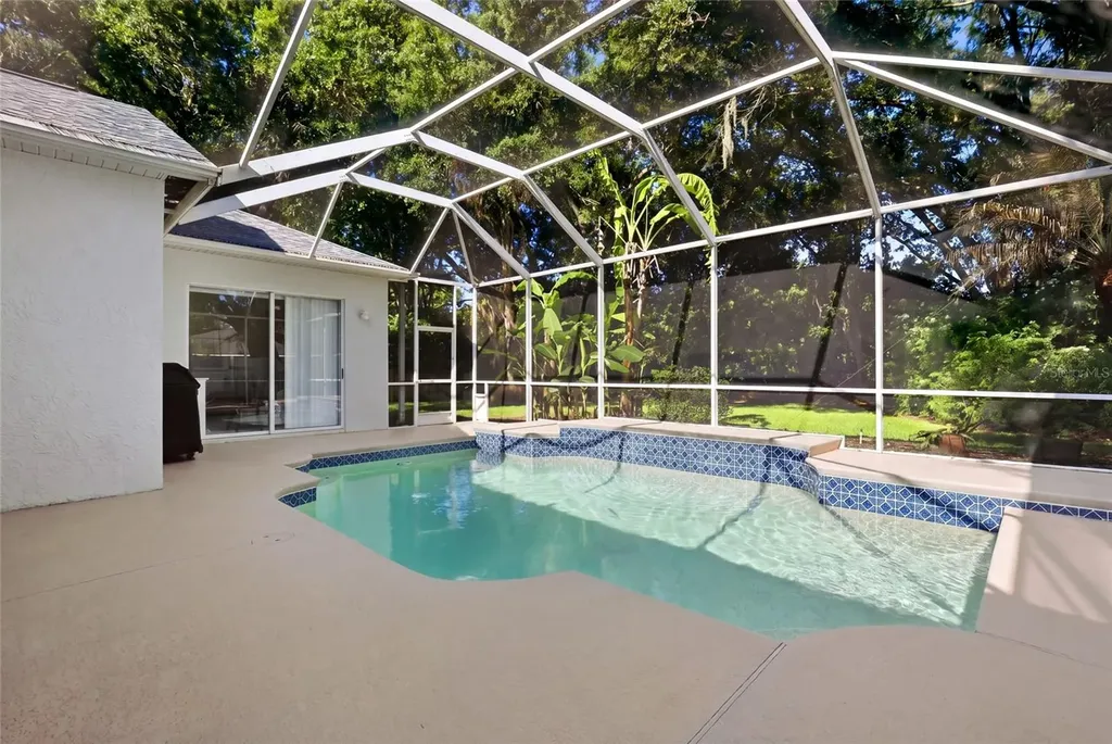 3205 Partridge Point Trail Valrico FL 33596