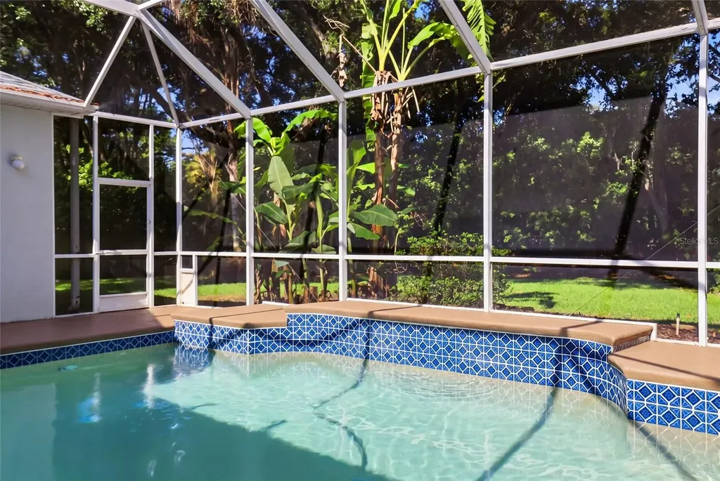3205 Partridge Point Trail Valrico FL 33596