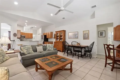 3205 Partridge Point Trail Valrico FL 33596