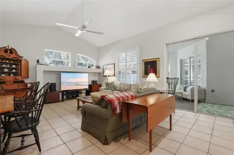 3205 Partridge Point Trail Valrico FL 33596