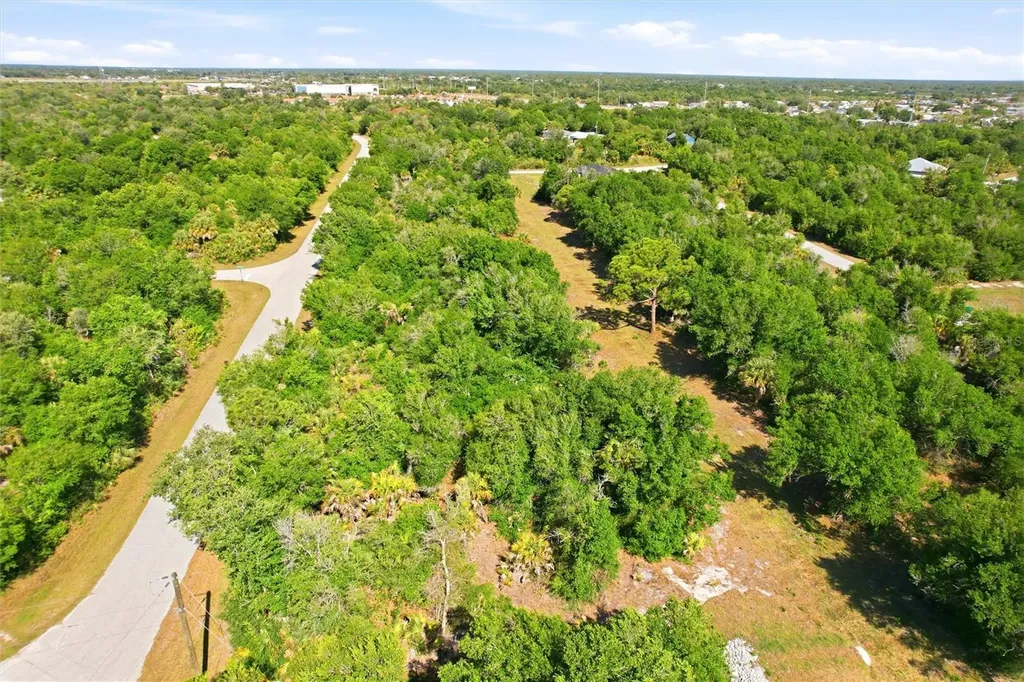 7095 Freeberg Circle Port Charlotte FL 33981