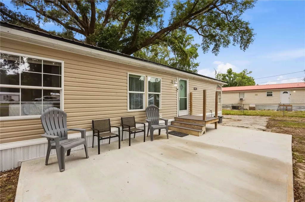 2995 Thornhill Road Winter Haven FL 33880