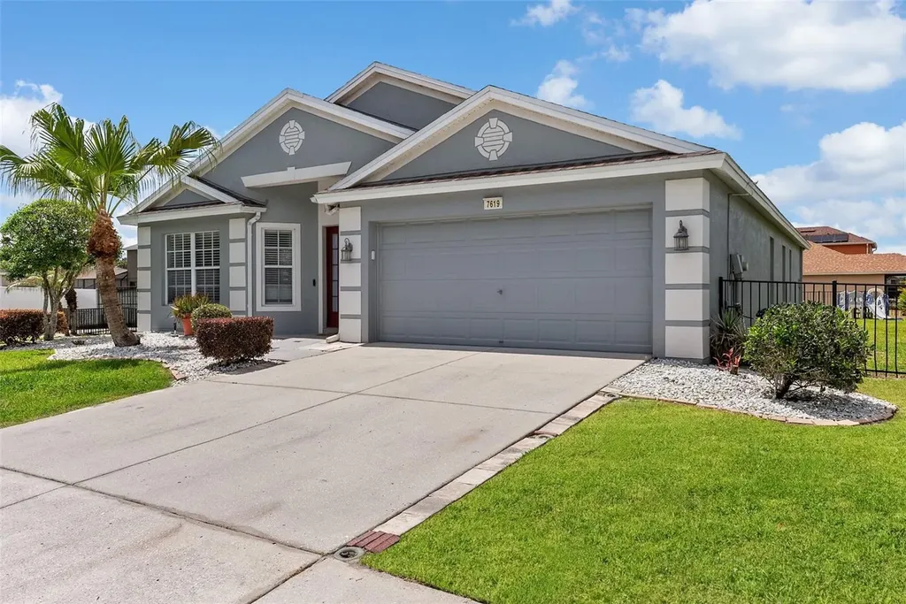 7619 Crescent Palm Drive Wesley Chapel FL 33545
