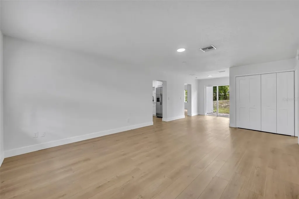 292 S 3rd Street Lake Mary FL 32746