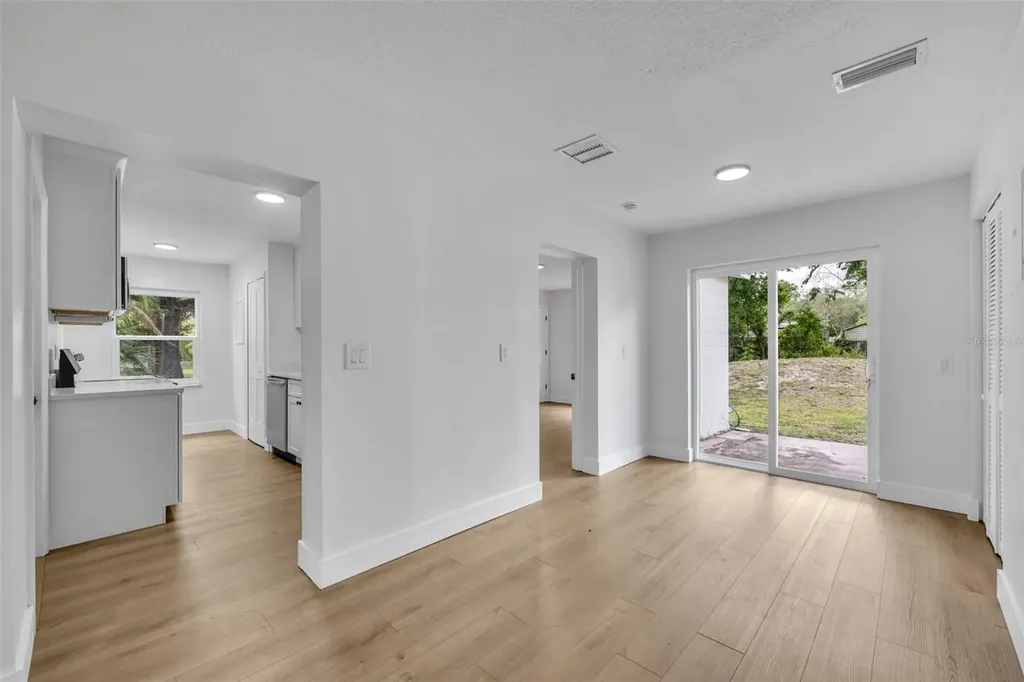 292 S 3rd Street Lake Mary FL 32746