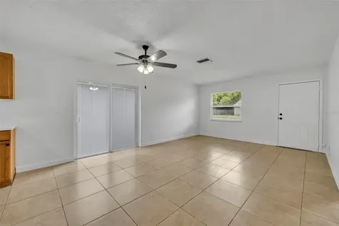292 S 3rd Street Lake Mary FL 32746