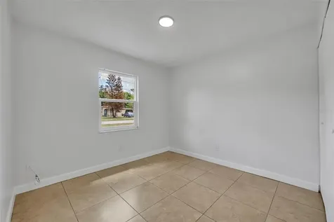 292 S 3rd Street Lake Mary FL 32746