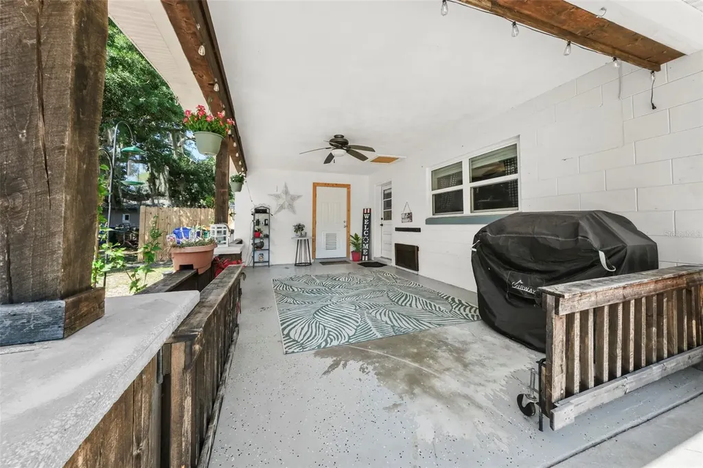 1207 Orange Avenue Tavares FL 32778