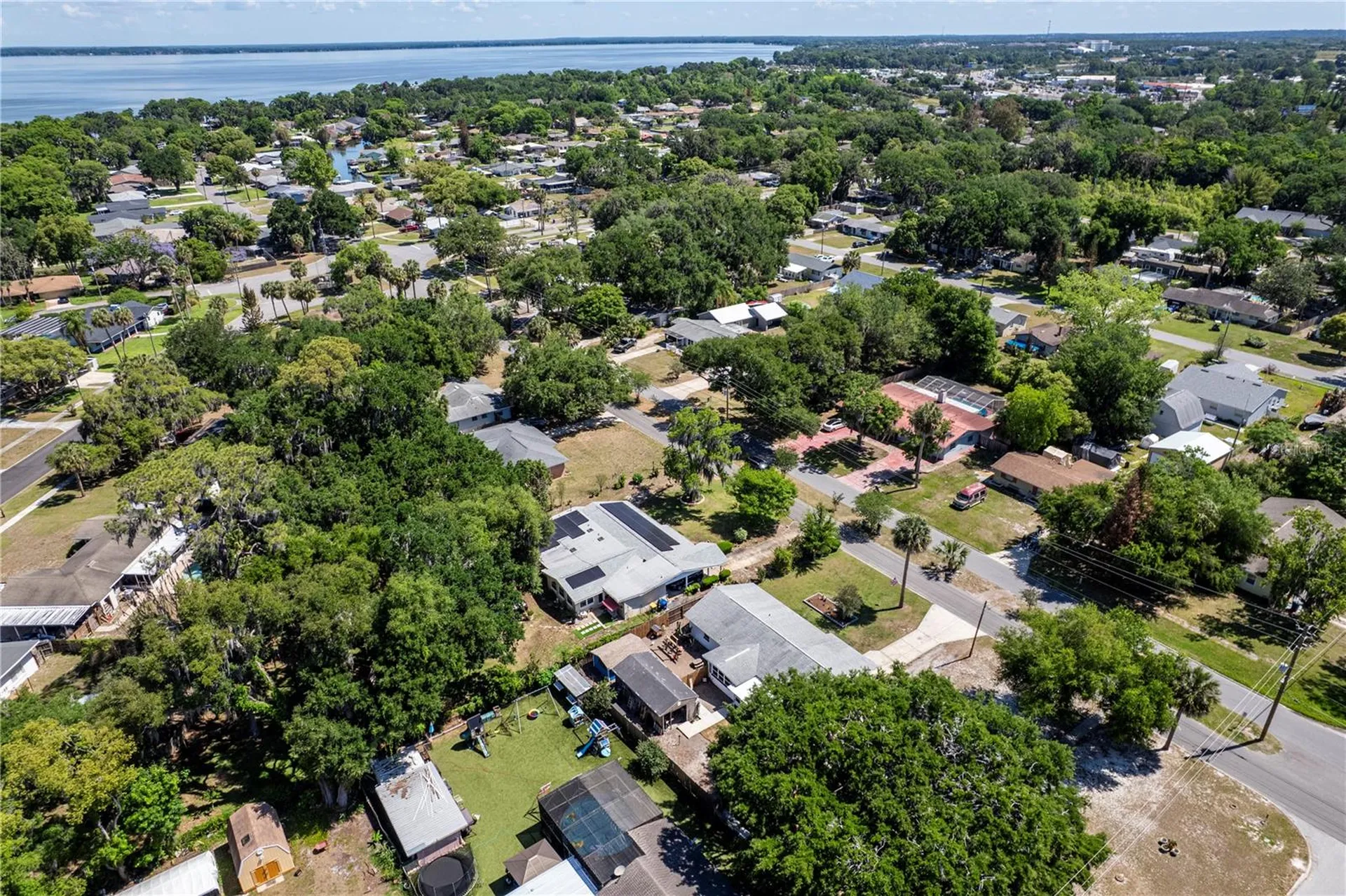 1207 Orange Avenue Tavares FL 32778
