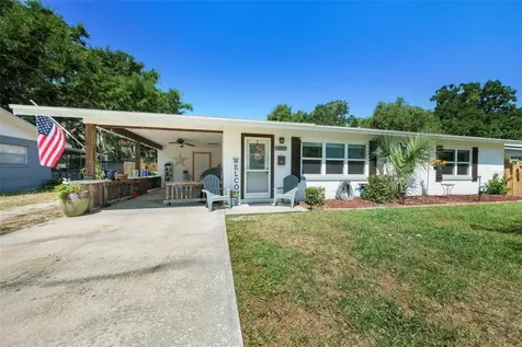 1207 Orange Avenue Tavares FL 32778