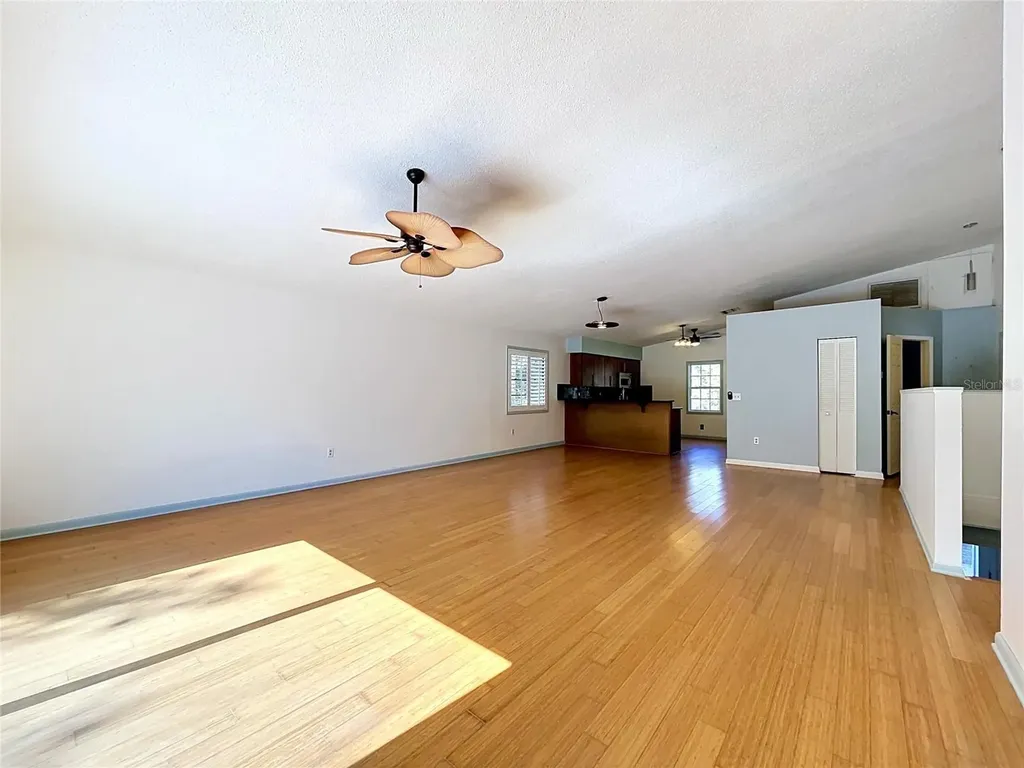 105 Peterson Lane Palm Harbor FL 34683