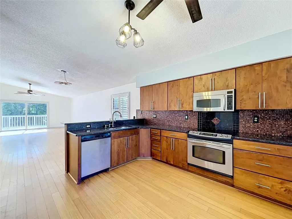 105 Peterson Lane Palm Harbor FL 34683