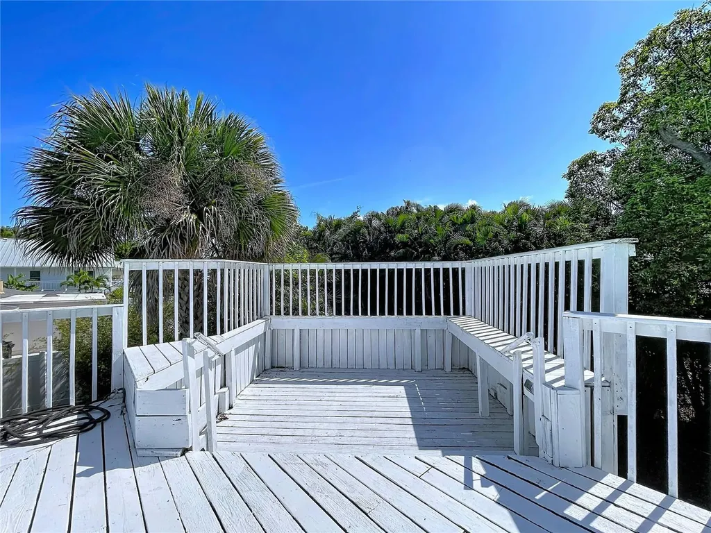 105 Peterson Lane Palm Harbor FL 34683