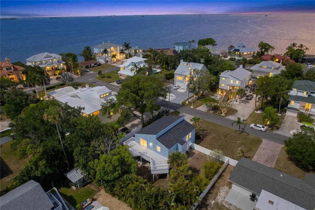 105 Peterson Lane Palm Harbor FL 34683