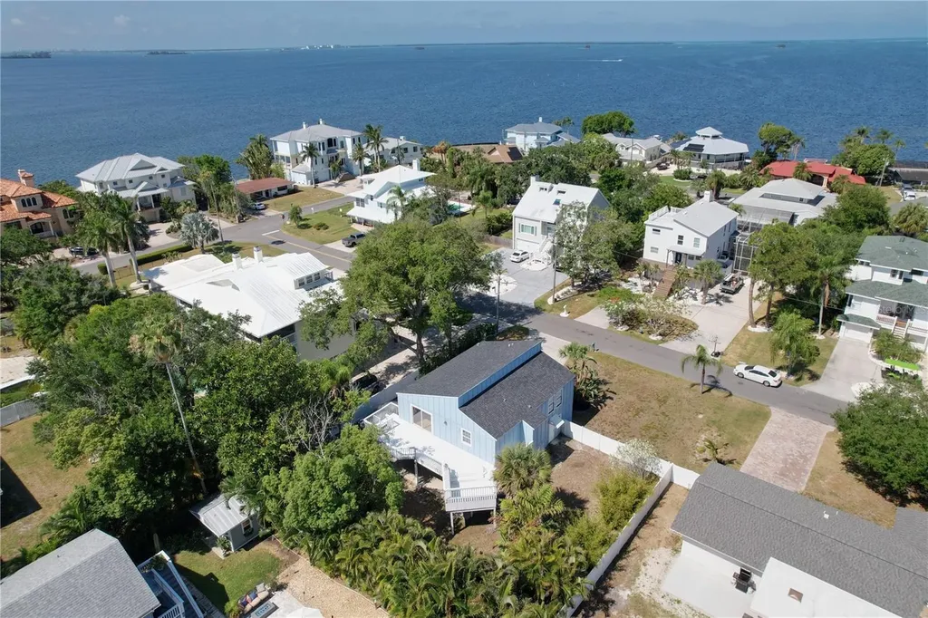 105 Peterson Lane Palm Harbor FL 34683
