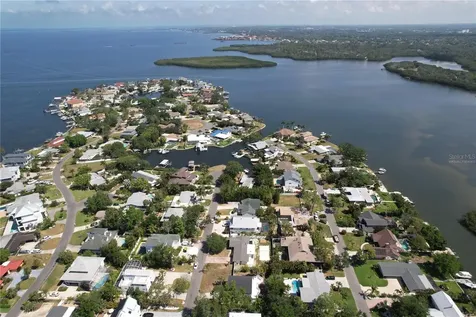 105 Peterson Lane Palm Harbor FL 34683